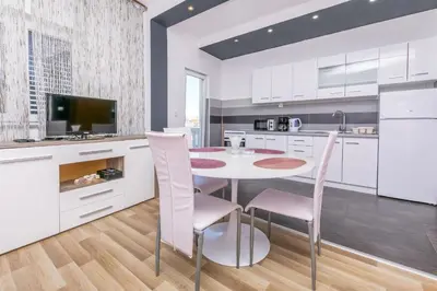 Kuhinja ili čajna kuhinja u objektu Apartments Olivera