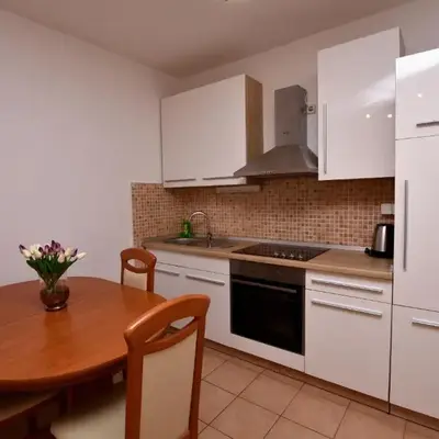 Apartment Tome