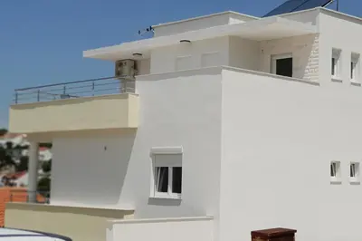 Zgrada u kojoj se nalazi apartman