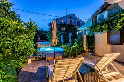 Bazen u objektu Regina Apartments ili u blizini