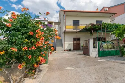 Zgrada u kojoj se nalazi apartman