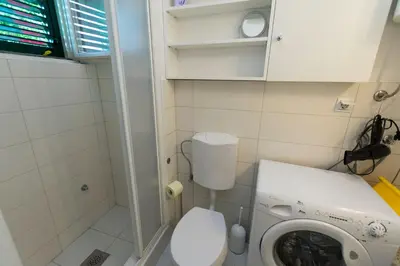 Kupaonica u objektu Apartments Ziva