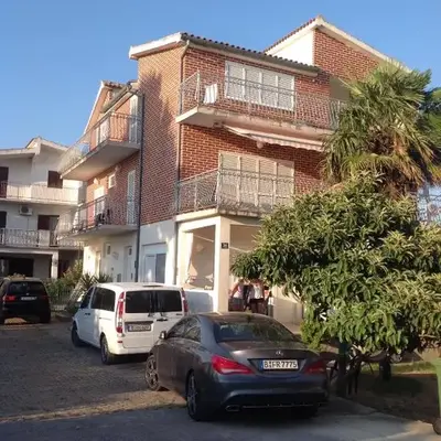 Apartments More