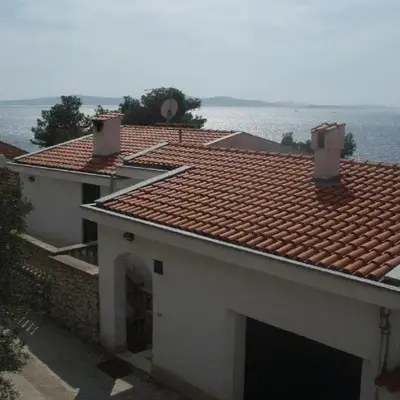 Apartments by the sea Tribunj