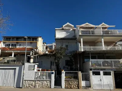 Zgrada u kojoj se nalazi apartman