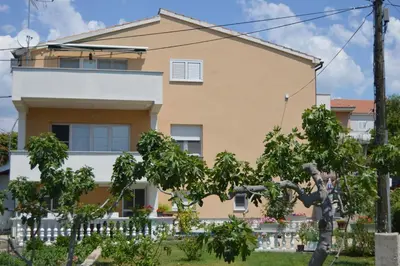 Zgrada u kojoj se nalazi apartman