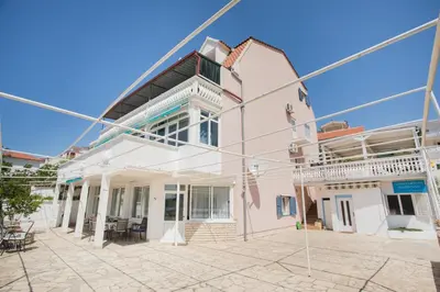 Zgrada u kojoj se nalazi apartman