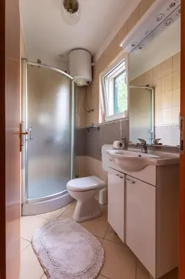 Kupaonica u objektu Apartments Zdena