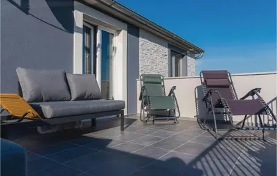 Balkon ili terasa u objektu Four-Bedroom Holiday Home In Skradin-Dubavice