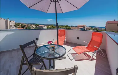 Balkon ili terasa u objektu Four-Bedroom Holiday Home In Sibenik