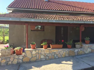 Zgrada u kojoj se nalazi apartman