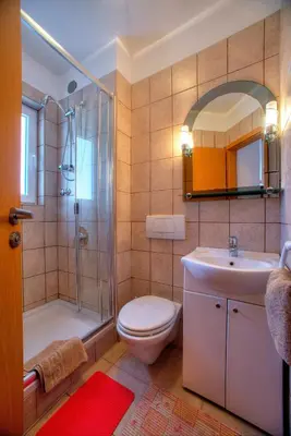 Kupaonica u objektu Villa D&I