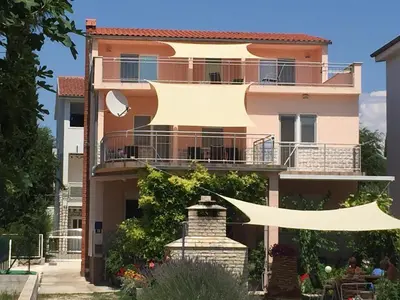 Tlocrt objekta Apartments by the sea Pirovac, Sibenik - 14820
