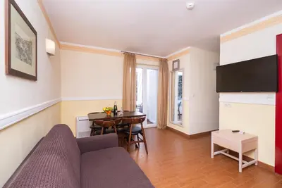 TV i/ili zabavni centar u objektu Amadria Park Apartments Šibenik