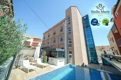 Bazen u objektu Hotel Stella Maris - Style & Comfort ili u blizini
