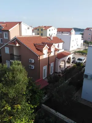Zgrada u kojoj se nalazi apartman