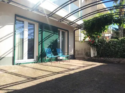Zgrada u kojoj se nalazi apartman