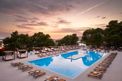 Bazen u objektu Croatia Camp Mobile Homes Vodice ili u blizini