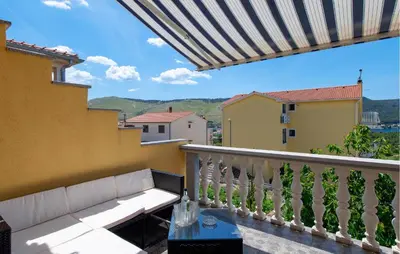 Balkon ili terasa u objektu Two-Bedroom Apartment In Sibenik