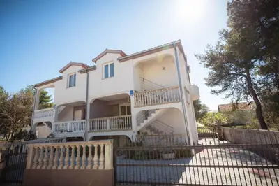 Zgrada u kojoj se nalazi apartman