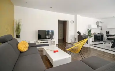 TV i/ili zabavni centar u objektu Villa Divna Vodice-Srima