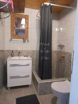 Kupaonica u objektu Apartmani Sanja
