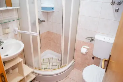 Kupaonica u objektu Dalmatian