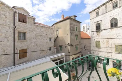 Tlocrt objekta Apartment Nikolina Old town