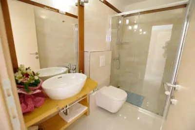 Kupaonica u objektu Murter New- with Sauna&Jacuzzi 721