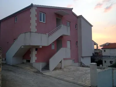 Zgrada u kojoj se nalazi apartman