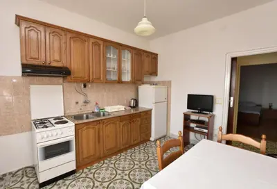 Kuhinja ili čajna kuhinja u objektu Apartment Damir