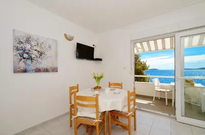 Tlocrt objekta Apartments by the sea Rogoznica - 15249
