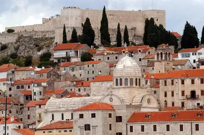 Pogled na grad 'Šibenik' ili pogled na grad iz apartmana