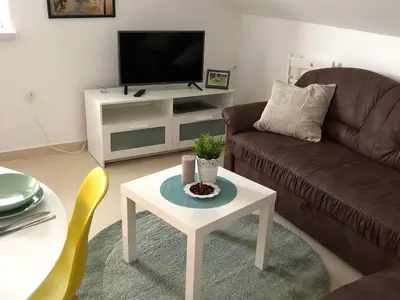 TV i/ili zabavni centar u objektu Apartman Vodice