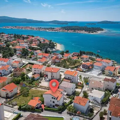 Apartments Maretic Brodarica Center