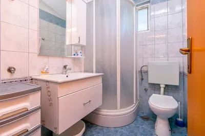 Kupaonica u objektu Apartments Vincic