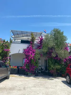 Zgrada u kojoj se nalazi apartman