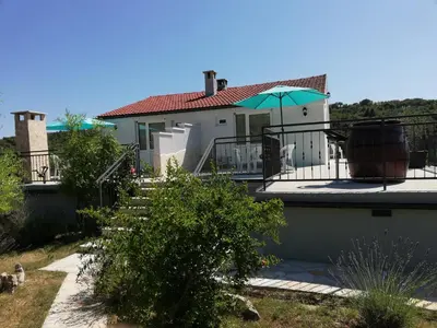 Zgrada u kojoj se nalazi apartman