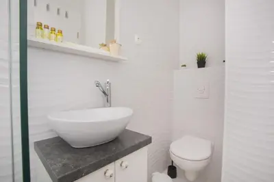 Kupaonica u objektu Studio Apartment Škatula