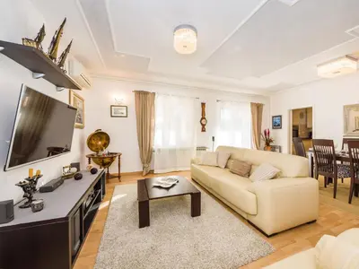 TV i/ili zabavni centar u objektu Navis Luxury Villa
