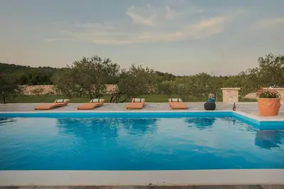 Bazen u objektu Villa Red Hacienda with Pool ili u blizini