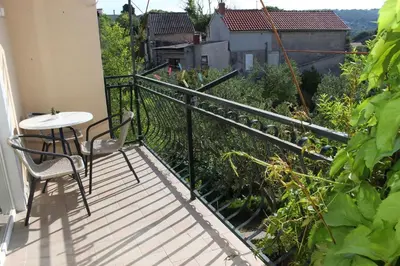 Tlocrt objekta Apartments with WiFi Zlarin - 15409