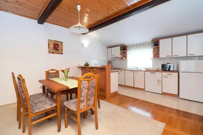 Kuhinja ili čajna kuhinja u objektu Apartment Ervin