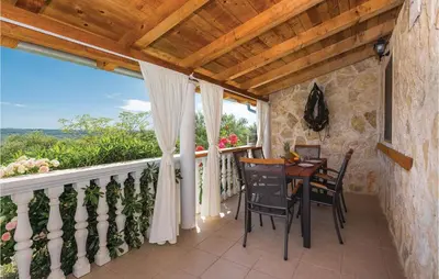 Balkon ili terasa u objektu One-Bedroom Holiday Home In Danilo
