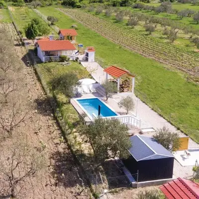 One-Bedroom Holiday Home In Danilo