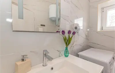 Tlocrt objekta Nice Home In Unesic With Wifi