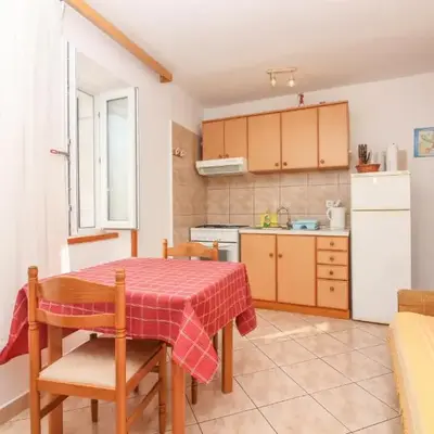 Apartmani Toni Poce