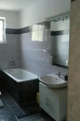 Kupaonica u objektu Apartments with parking space Vodice - 15544