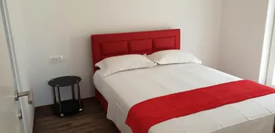 Krevet ili kreveti u jedinici u objektu Apartments by the sea Bilo, Primosten - 14601