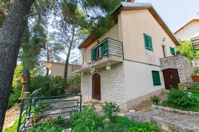 Zgrada u kojoj se nalazi apartman